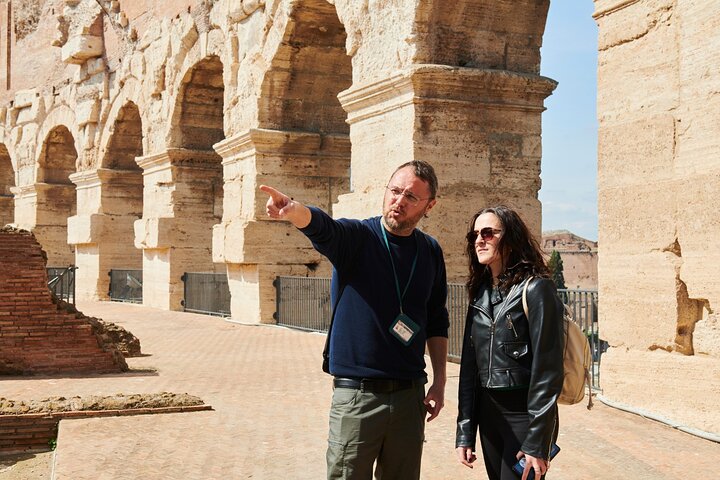 Rome: Colosseum Attic and Roman Forum Private Tour with Transfers