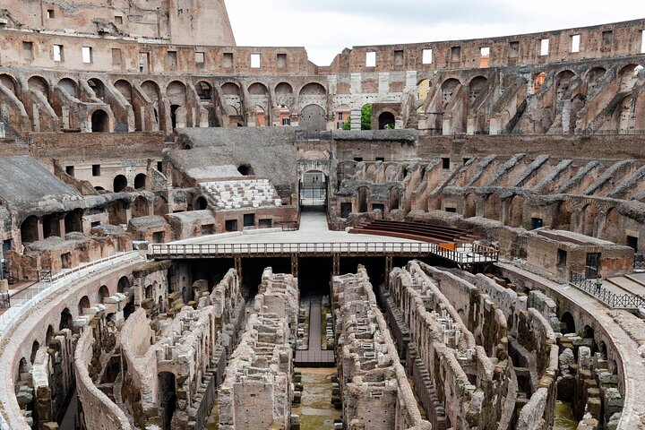 Colosseum Roman Forum and Palatine Hill Tour 2 Hours