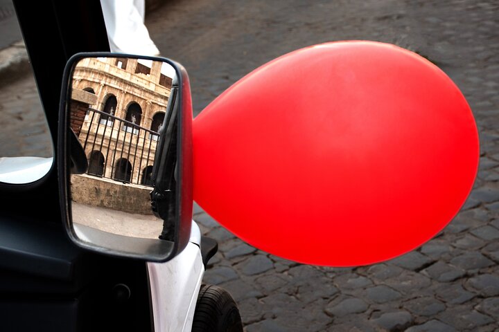 Luxury Golf Cart Birthday Party Tour in Rome