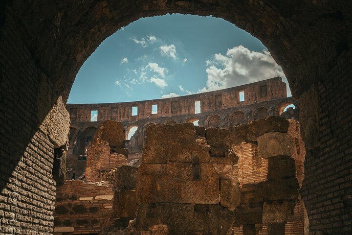 Colosseum Underground All Access Tour with Roman Forum