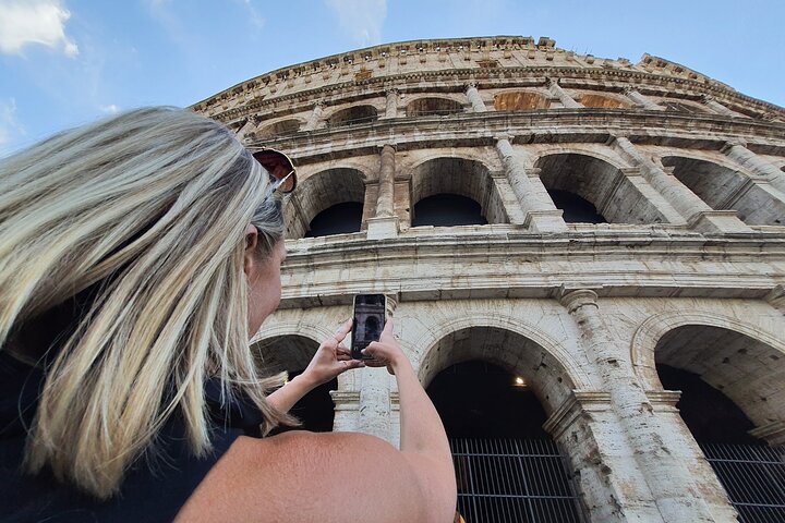 Private Guided Tour of the Colosseum St Peter’s in Chains & Michelangelo’s Moses