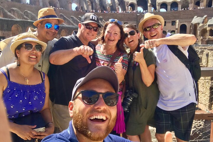 Private Colosseum and Roman Forum Tour with Arena Floor Access