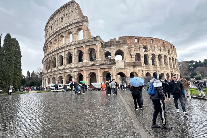 Gladiator Gate VIP Tour with Arena Floor Colosseum (Small Group)