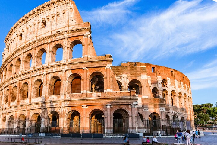 Rome Scavenger Hunt and Highlights Self-Guided Tour