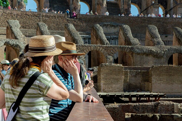 Colosseum Arena tour with Roman Forum and Cesar’s Palace