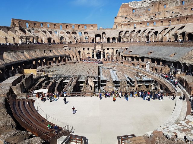 Rome Imperial Past Colosseum, Forum and Palatine Tour