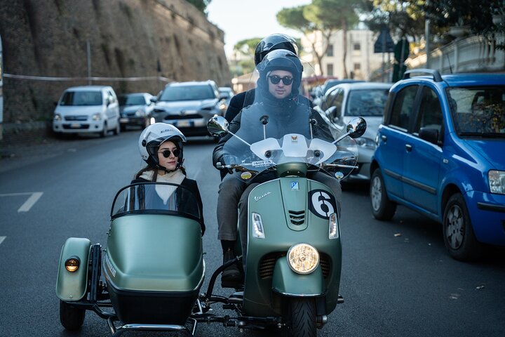 Private Vespa Sidecar Tour with Hotel Pickup