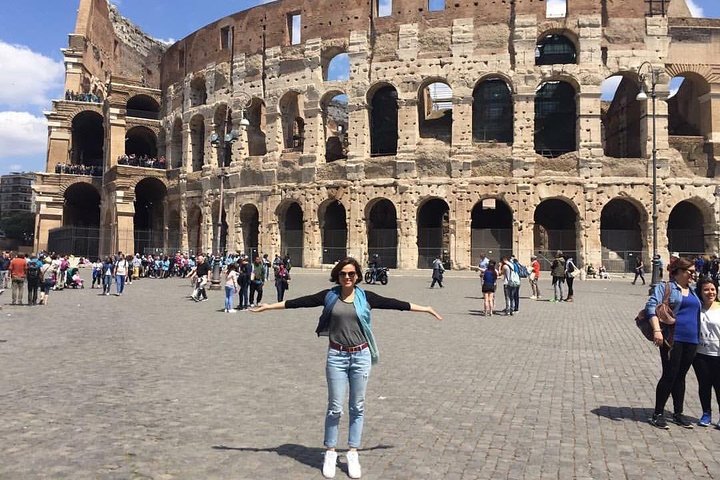 Explore Rome: Colosseum, Forum & Palatine Hill Guided Tour