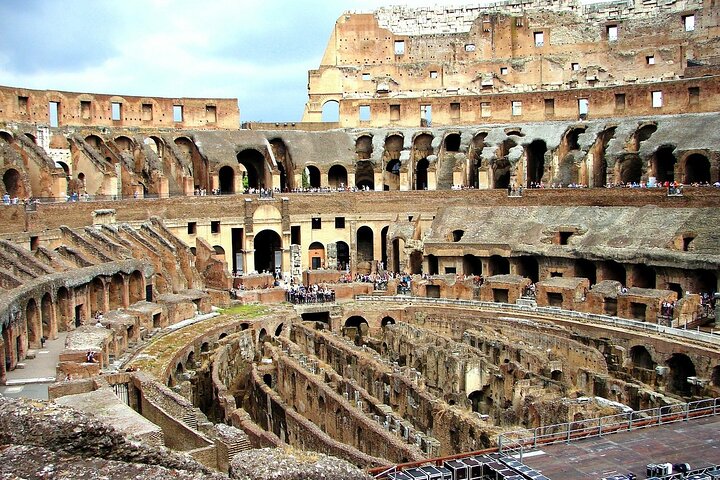 Colosseum private guided tour and Ancient Rome