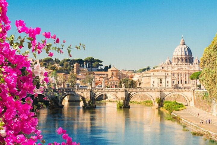 Deluxe Semi-Private Tour of Rome from Civitavecchia Port – 6 PAX!
