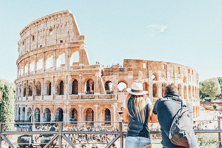 Must-See Tour in Rome with Local Expert
