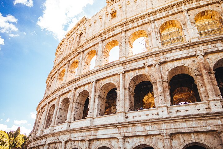 Last Entry Colosseum, Arena Access, Rooftop Aperitif Private Tour