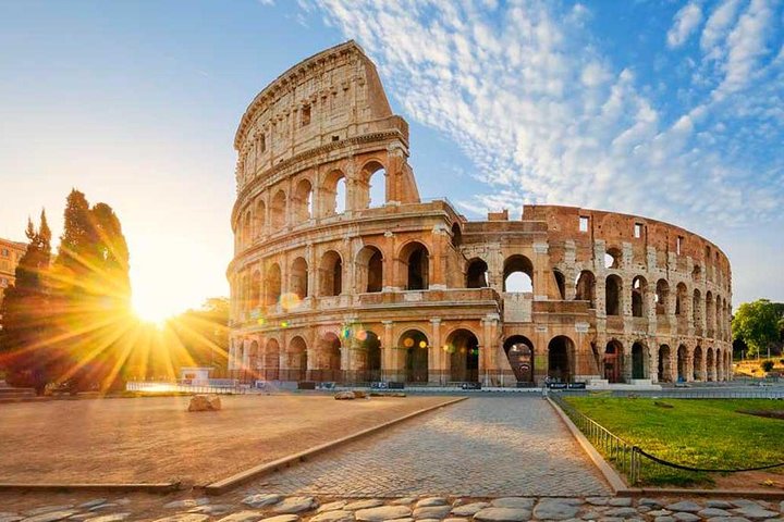 Colosseum guided tour, arena option
