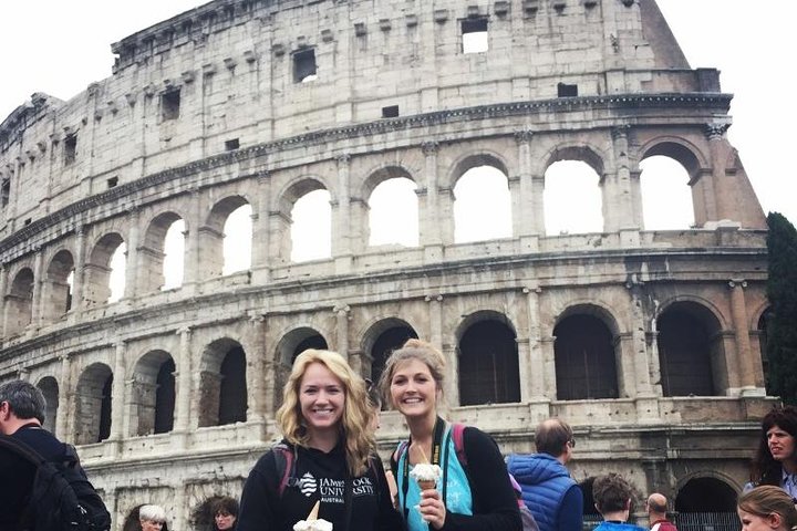 Colosseum tour with arena option