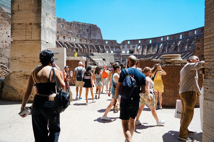 Ancient Rome: Colosseum, Forum & Palatine Hill Guided Experience