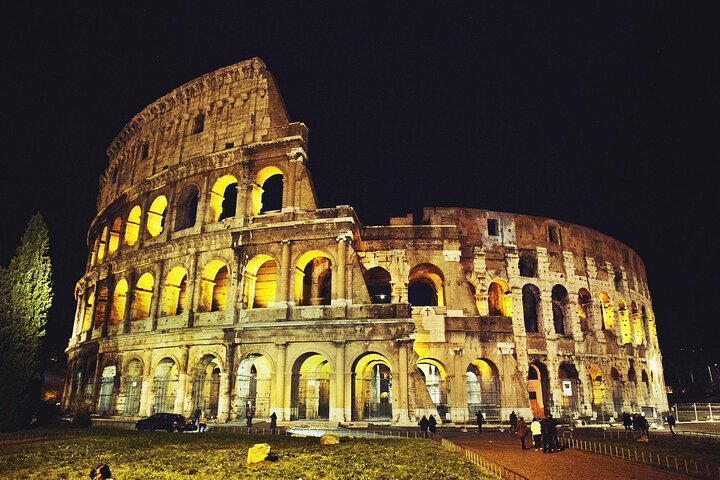 Colosseum Night Tour with Underground and Arena access