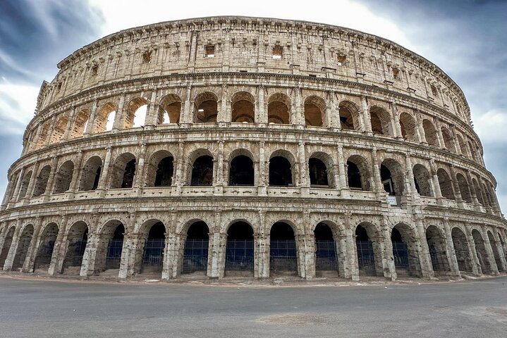 Colosseum and Ancient Rome Tour (Private/Semi Private)