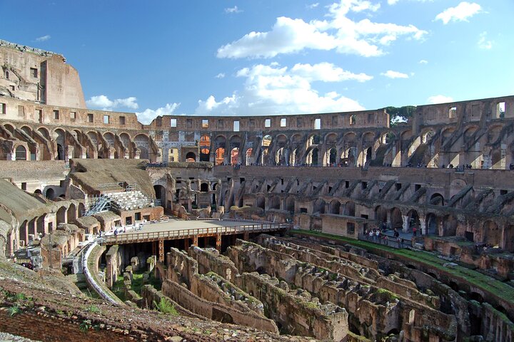 Colosseum, Forum & Palatine Hill Entry with Audio Guide App