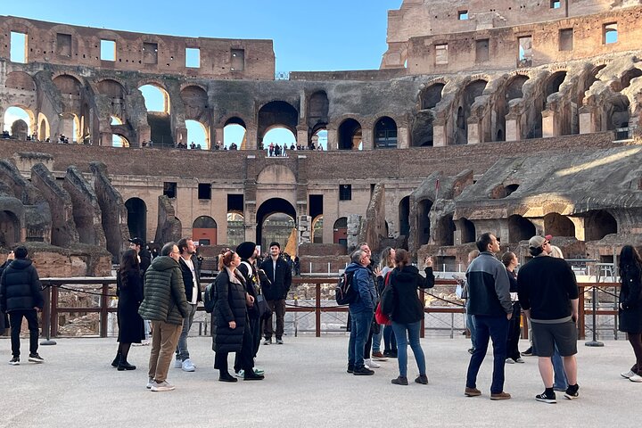 Colosseum Arena Floor – Semi Private Up to 6 people