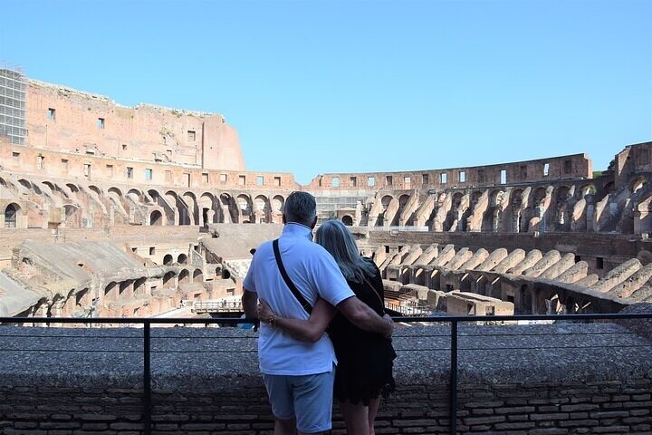 Rome in a Day Private Combo: Colosseum, Vatican & Lunch Included