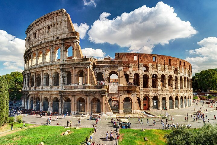 Private Colosseum, Roman Forum & Palatine Hill Guided Tour