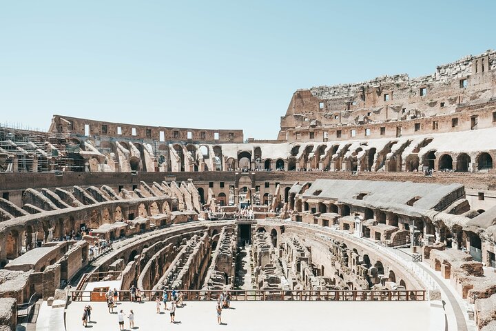Colosseum Guided Tour with Access Roman Forum and Palatine Hill