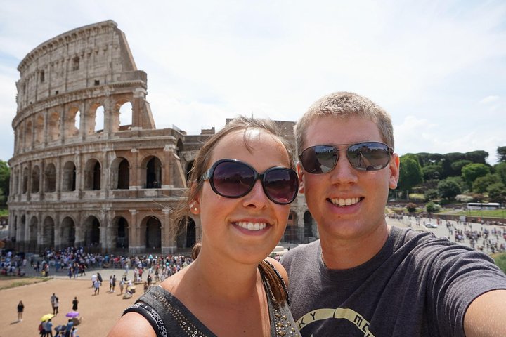 Colosseum tour with option arena
