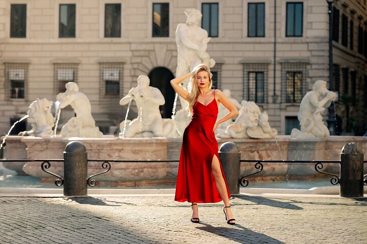 Fully Custom Photoshoot Experience at Rome’s Iconic Landmarks