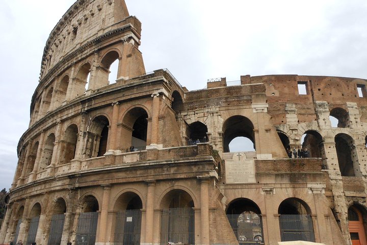 Rome in a Day: Vatican Museums, Sistine Chapel and Colosseum