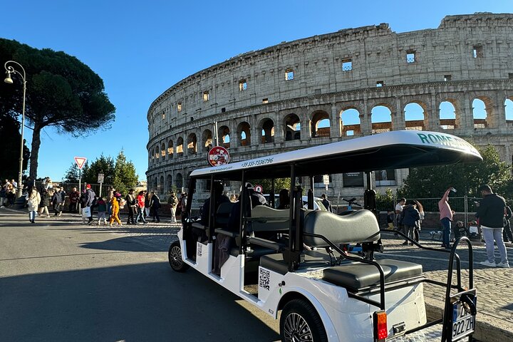 Private Tour of Rome by Golf Cart and Tasting of Typical Dishes