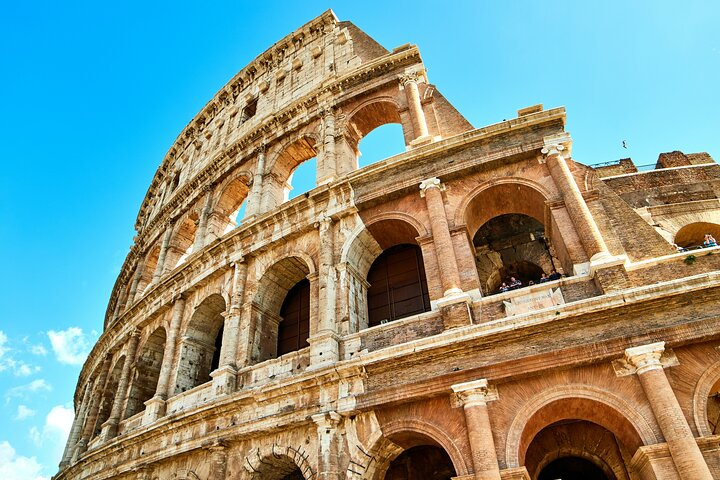 Colosseum private guided tour and Ancient Rome