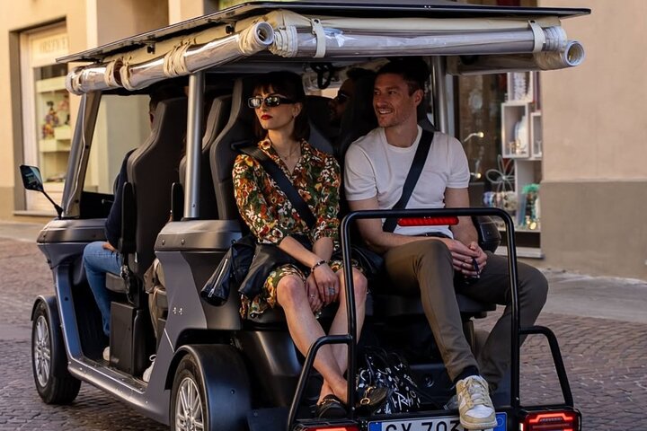 3h Golf Cart Tour with Rooftop Reservation – pick-up included