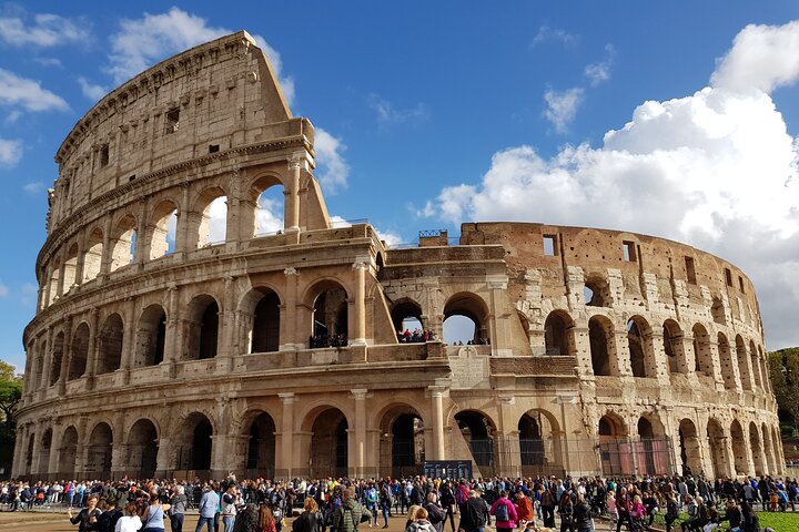 Audio Guided Tour of Colosseum, Forum, Palatine