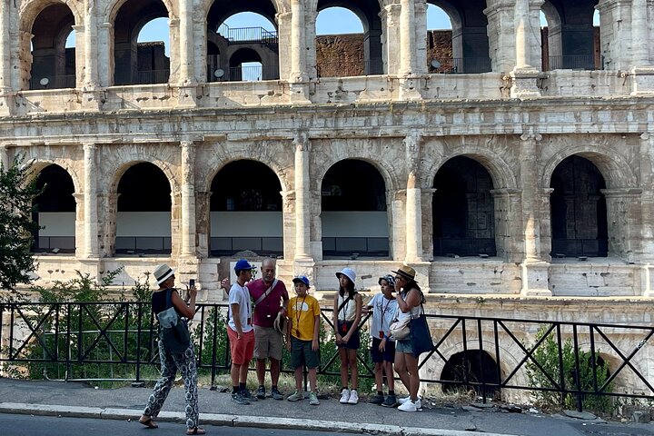Rome: Colosseum, Ancient Rome Self Audioguided Tour and Tickets