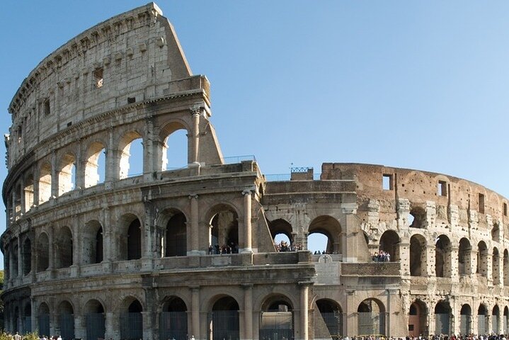 Colosseum – 1 Hour Quick Private Tour