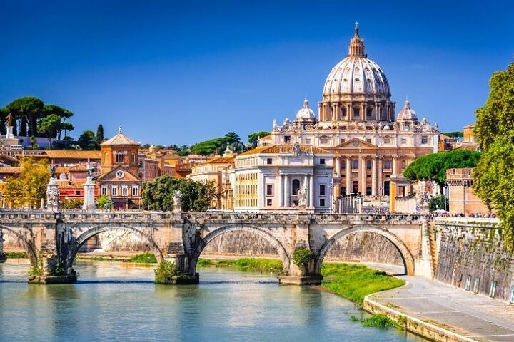 Rome’s Best Guided Tour Colosseum and Vatican Museums 2 Days