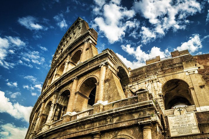 Colosseum Guided Tour with Arena option