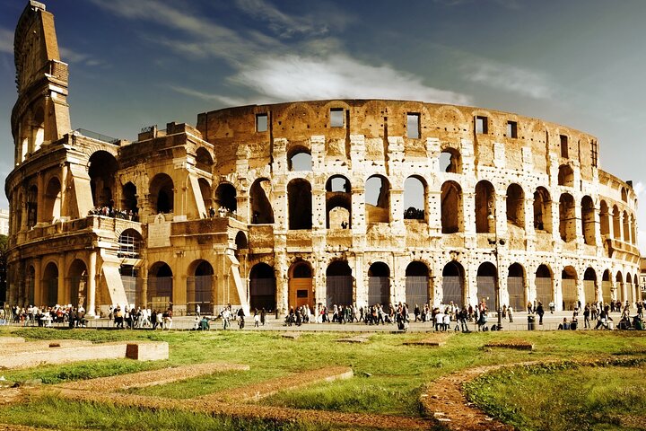 Colosseum Gladiator’s Arena and Ancient Rome VIP Guided Tour