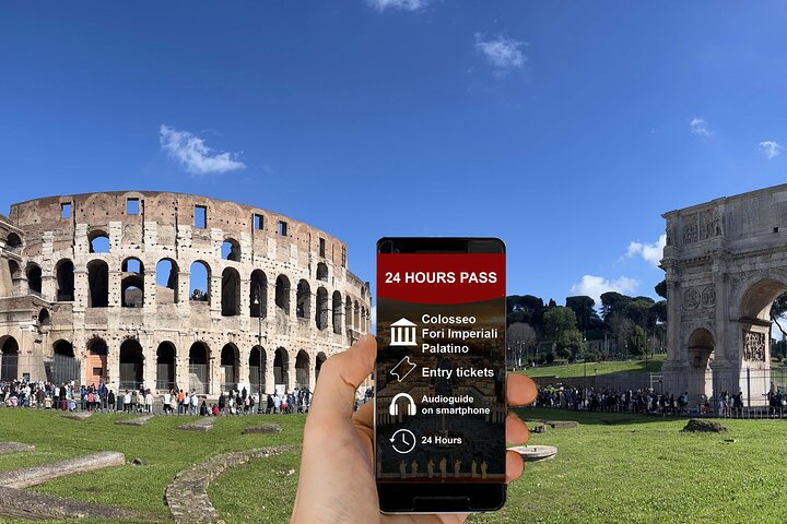 Timed entry to the Colosseum and Forums with digital audio guide