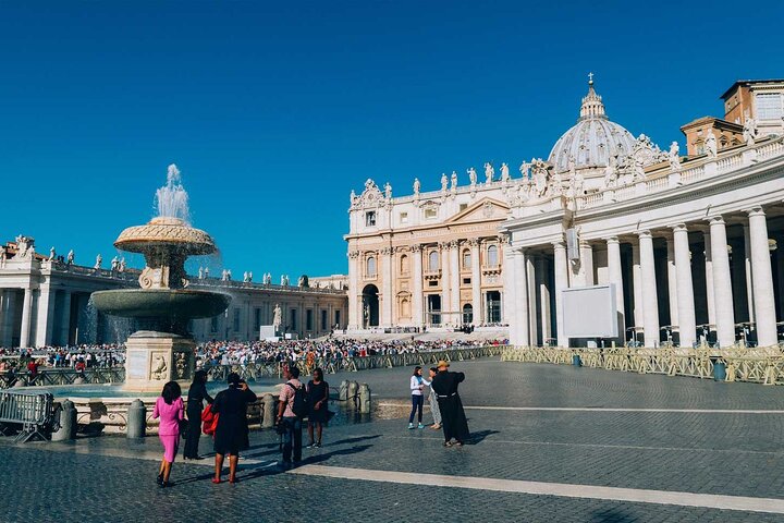 Full-Day Rome & Vatican Shore Excursion with Colosseum