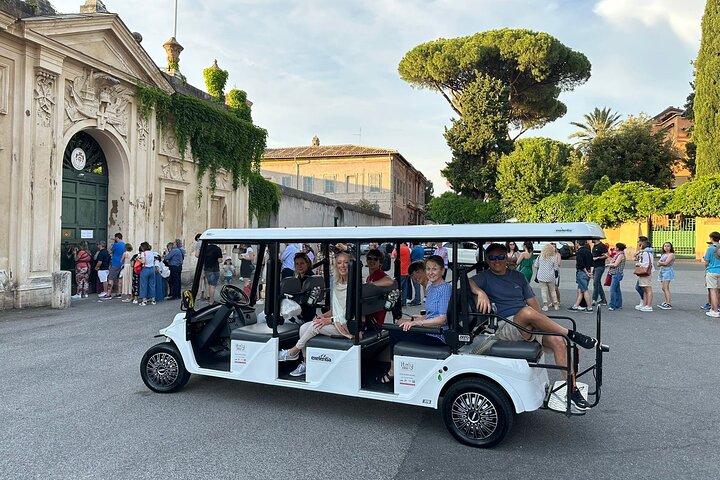 City Highlights by Golf Cart in Rome