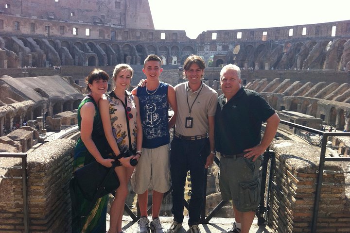 Rome with Colosseum and Vatican Museums 6 Hours Tour