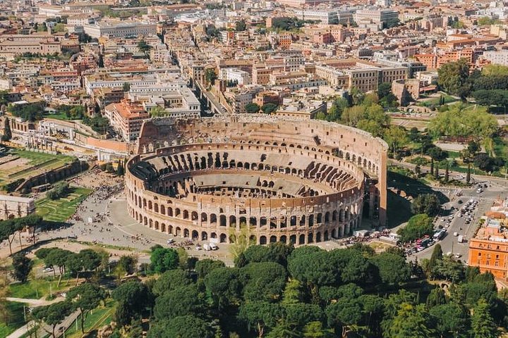 Colosseum VIP Small Group Tour