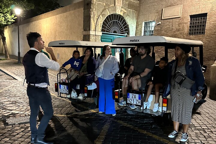 Rome in the evening, private tour with hotel pick-up