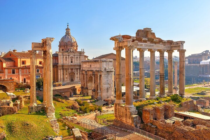Discover Rome Icons and Hidden Treasures from Civitavecchia Port