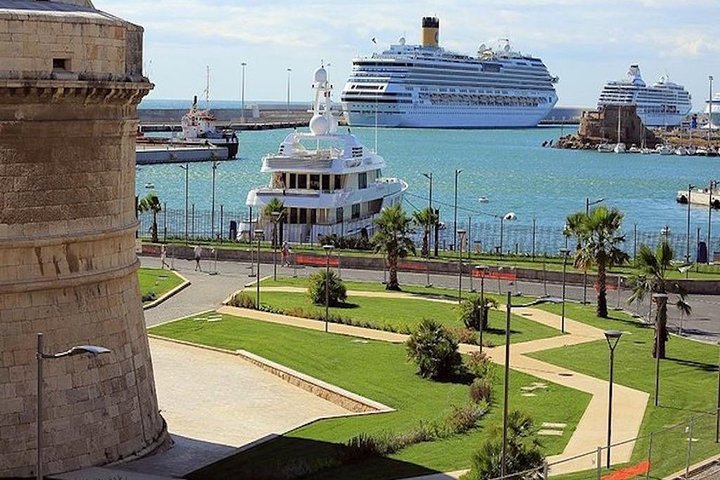 Private Shore Excursions from Civitavecchia Port: Rome highlights and the Catacombs
