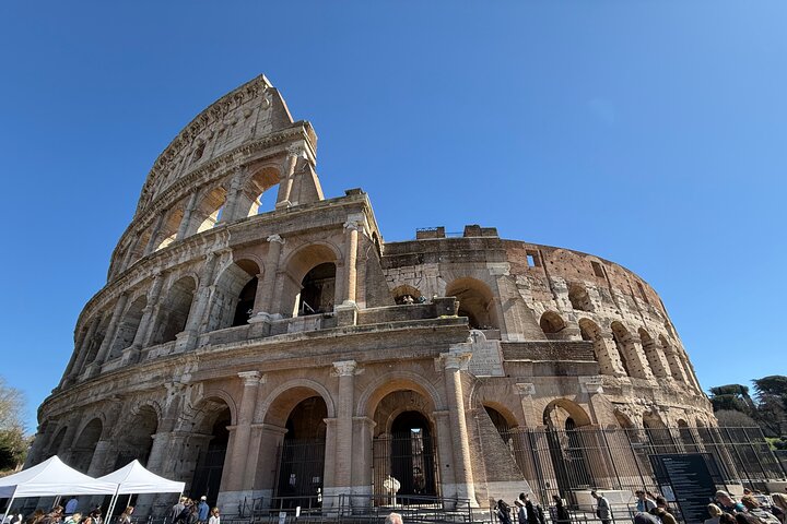 Private Tour: Colosseum, Roman Forum & Palatine Hill