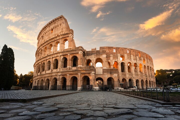 The Papacy Black Interactive Escape in the Heart of Rome
