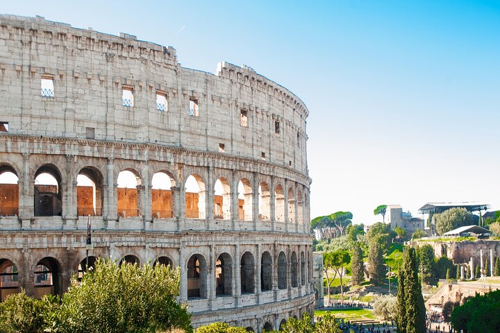 Rome: Colosseum, Forum + Audio Guide APP & Optional Arena