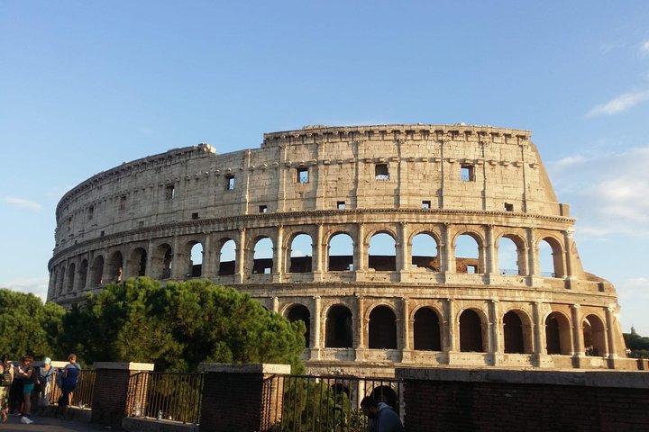 Colosseum & Ancient Rome Private Tour